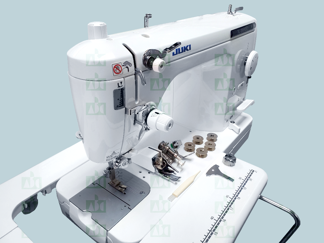 Juki TL2000QI High Speed Sewing and Quilting Machine 