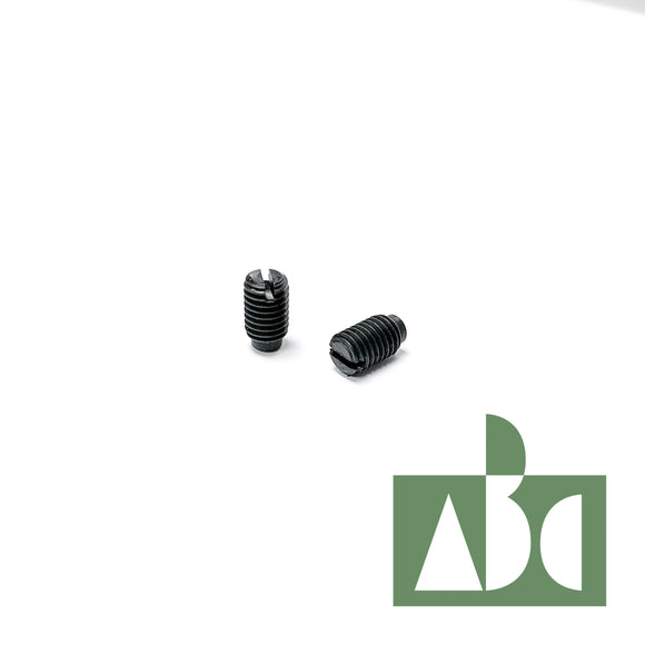 SS8151150TP SCREW 15/64-28 L=10.5